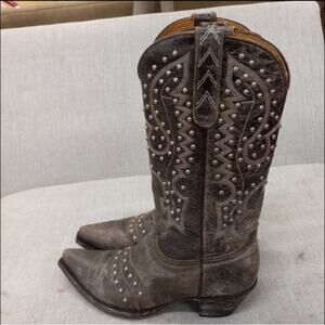 Yippee Ki Yay Silver Studded Grey Leather Boots size 7.5